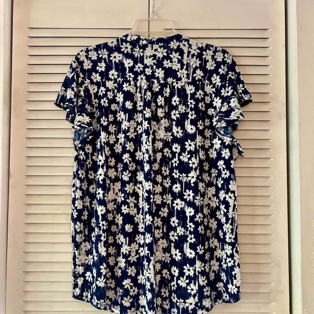 Cocomo Navy and White Floral Blouse - Picture 2 of 7